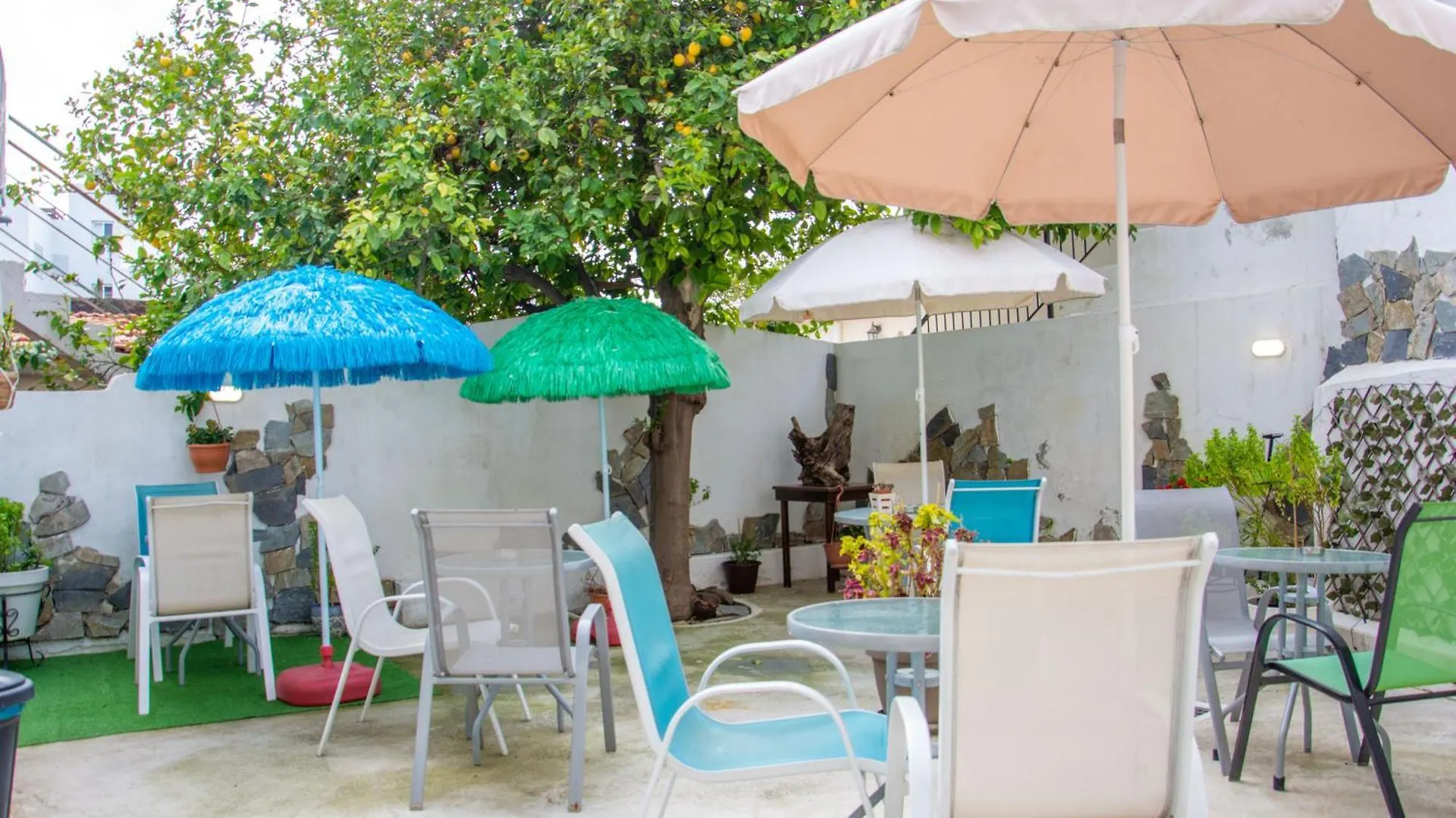 Marina'S Rooms Xrisopolitissa Larnaca Cypr