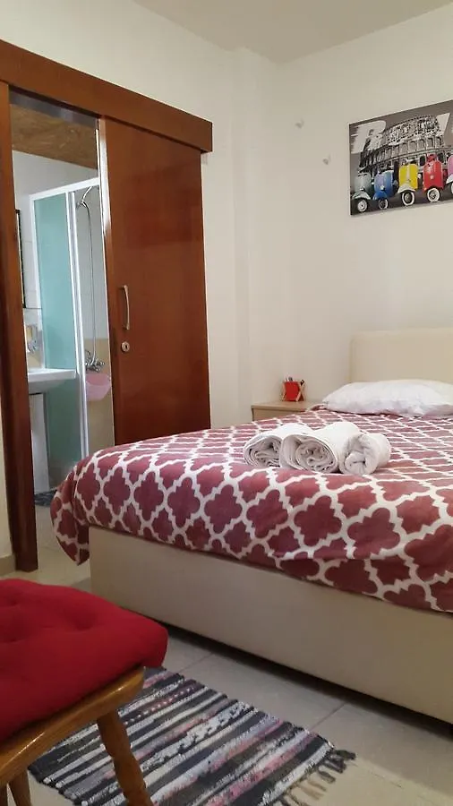 Marina'S Rooms Xrisopolitissa Larnaca Kwatera prywatna